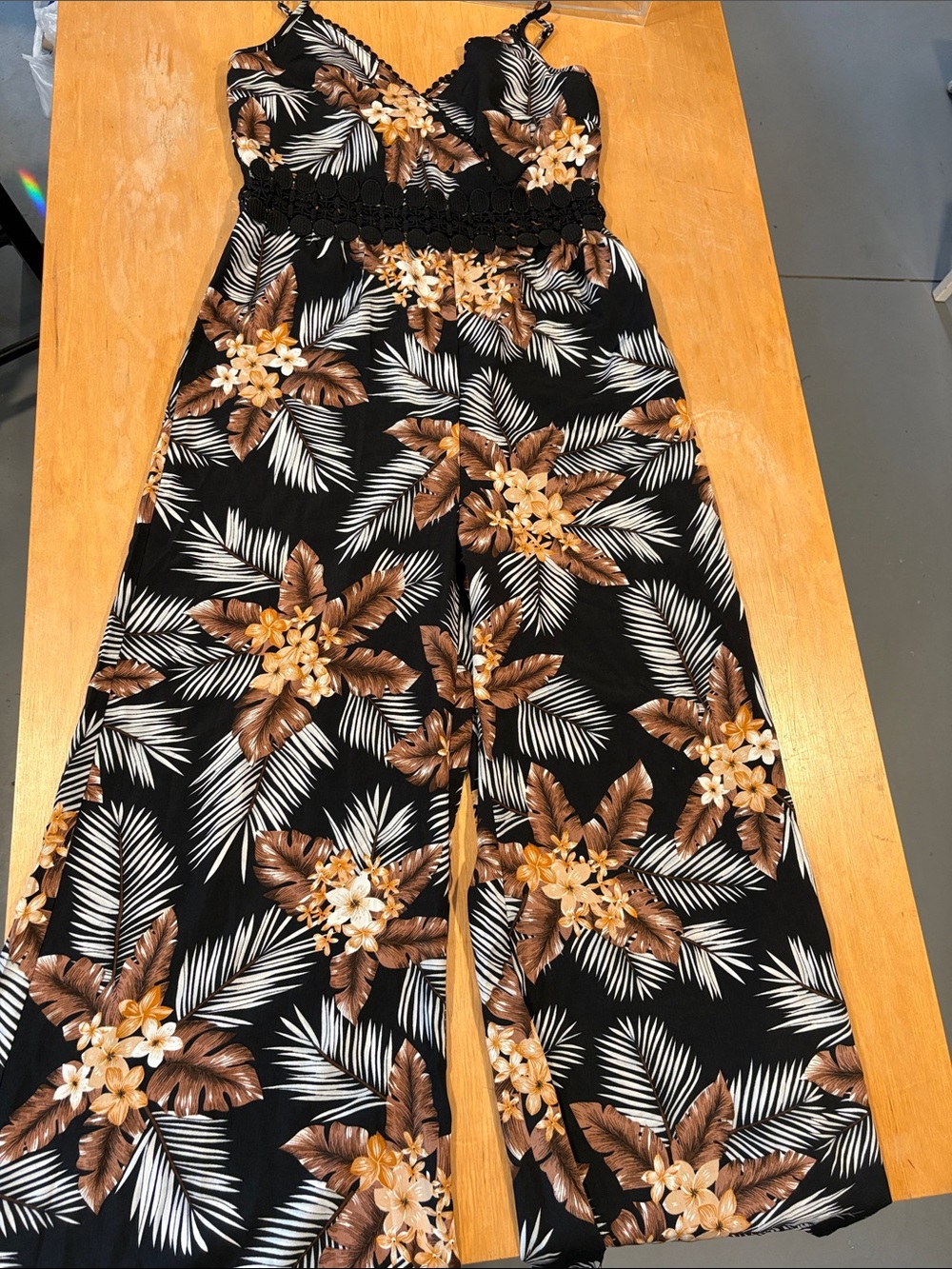 Source Unknown Black Floral Wide-Leg Jumpsuit with Brown and Cream Print